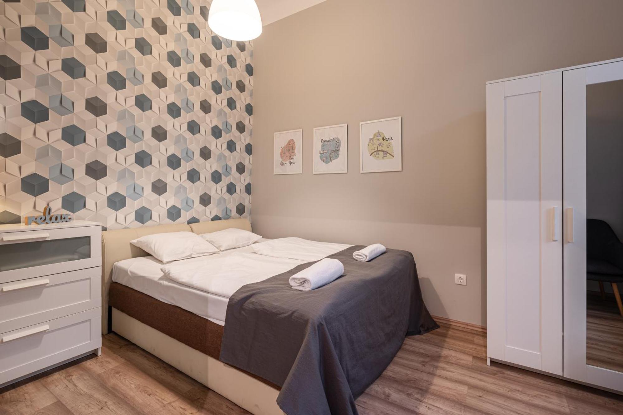 Bpr Castle Hill Apartment With Garden Boedapest Buitenkant foto