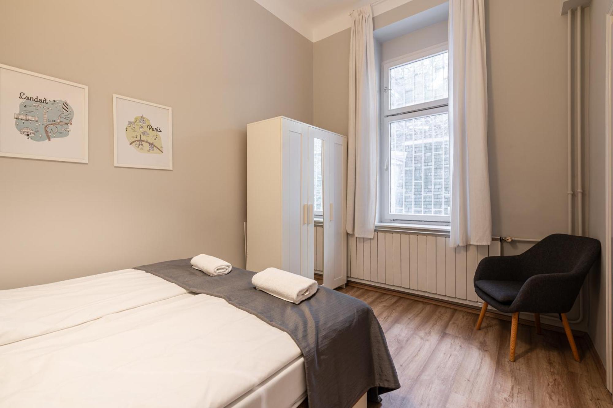 Bpr Castle Hill Apartment With Garden Boedapest Buitenkant foto